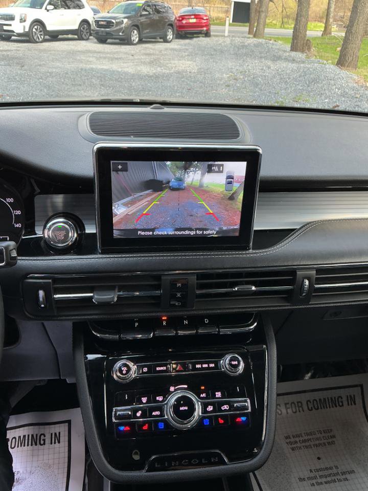 Used 2020 Lincoln Corsair AWD w/ Equipment Group 101A image 14