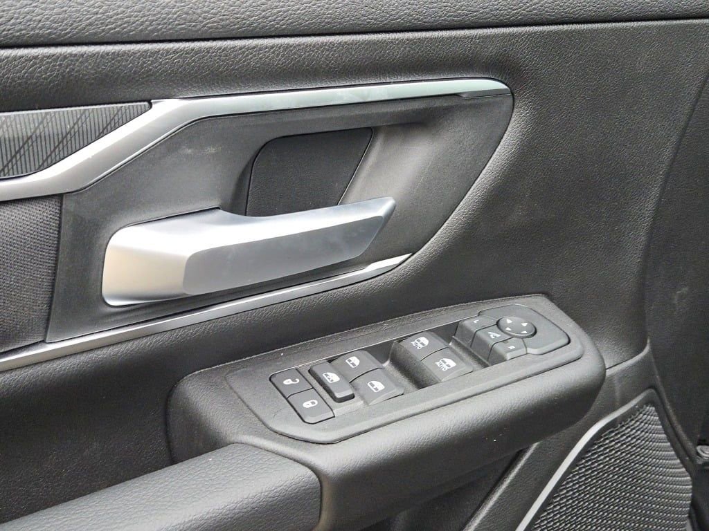 New 2026 RAM 1500 Big Horn AWD/4WD image 24