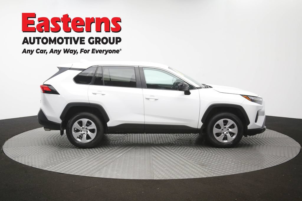 Used 2023 Toyota RAV4 LE AWD/4WD image 44