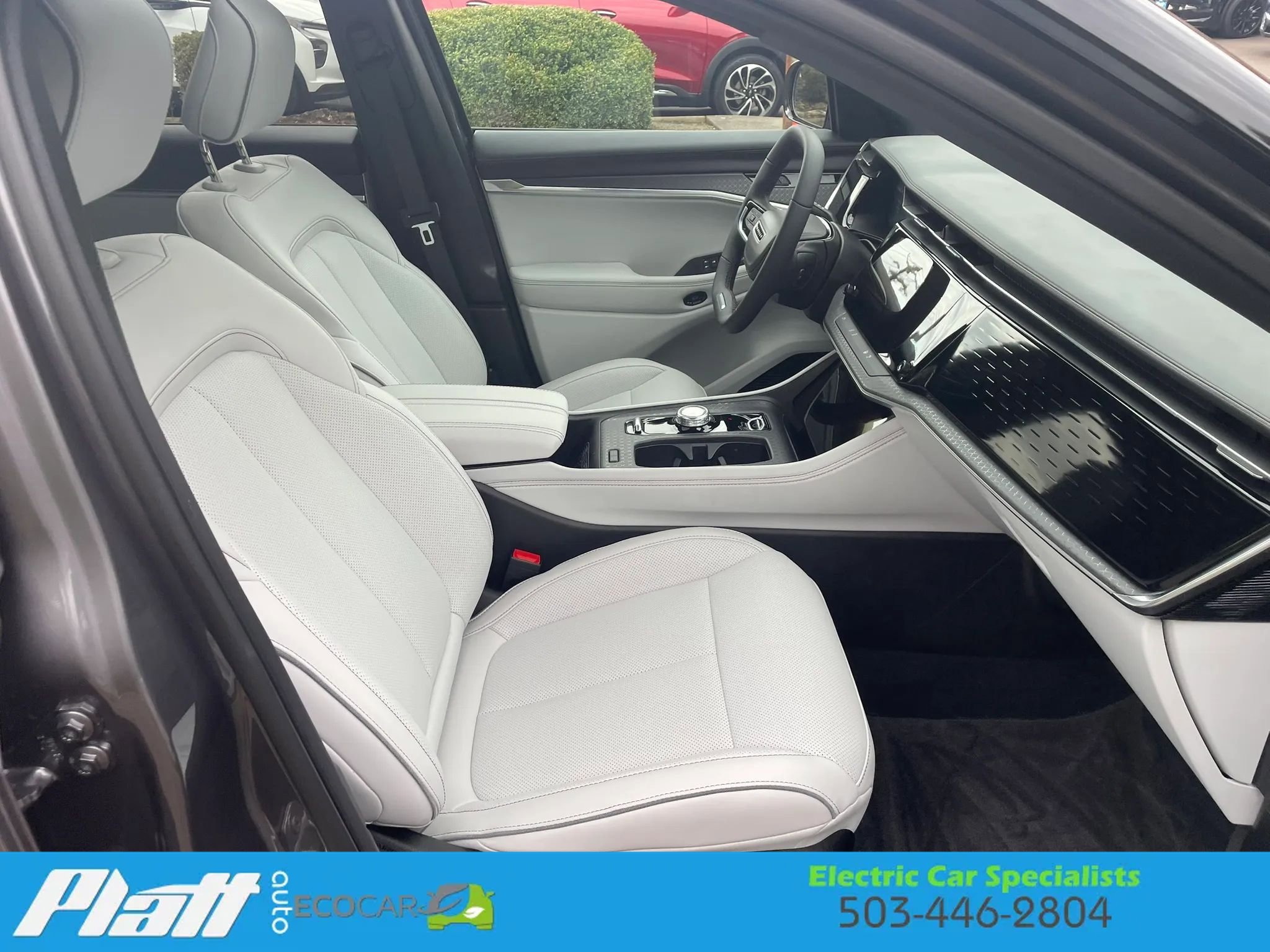 Used 2025 Jeep Wagoneer S Limited image 55