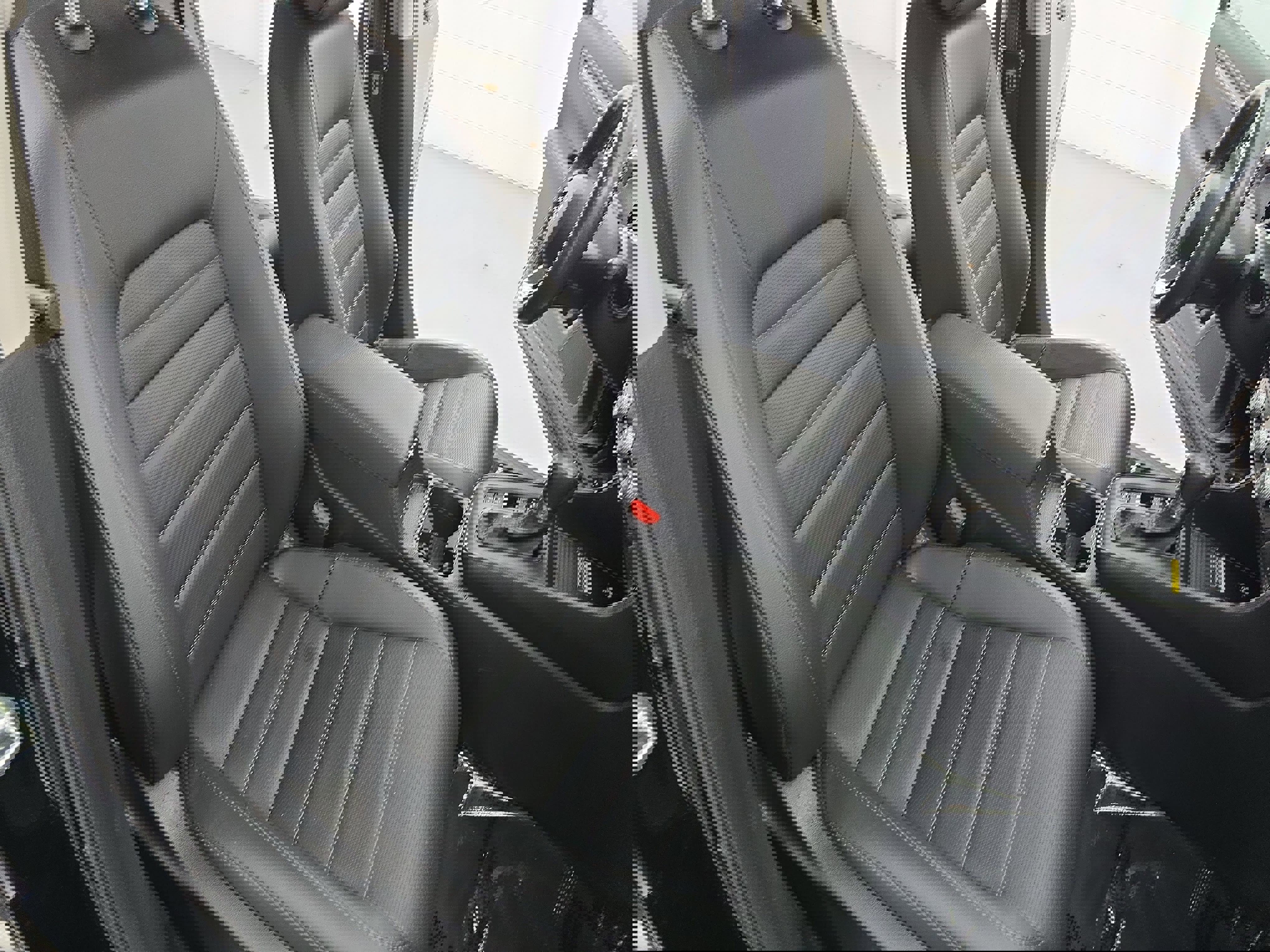 Used 2023 Honda CR-V EX-L image 10