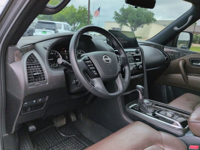 Used 2022 Nissan Armada Platinum w/ Captain's Chairs Package AWD/4WD image 8