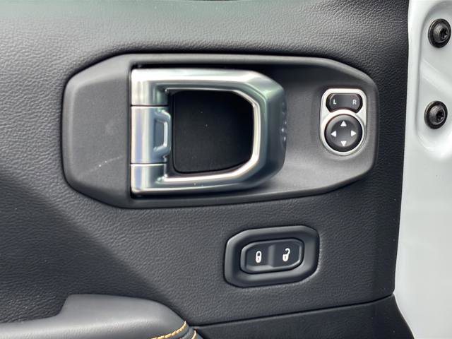 New 2026 Jeep Gladiator Sport S image 16