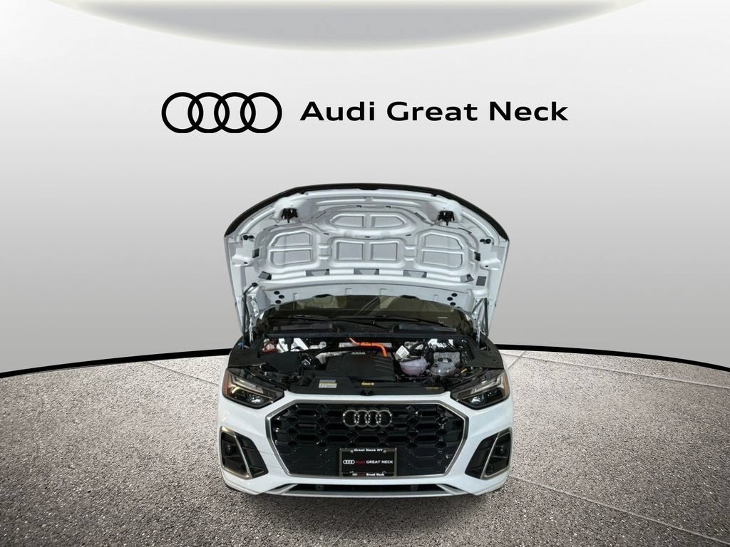 Used 2023 Audi Q5 e Premium w/ Convenience Package AWD/4WD image 15