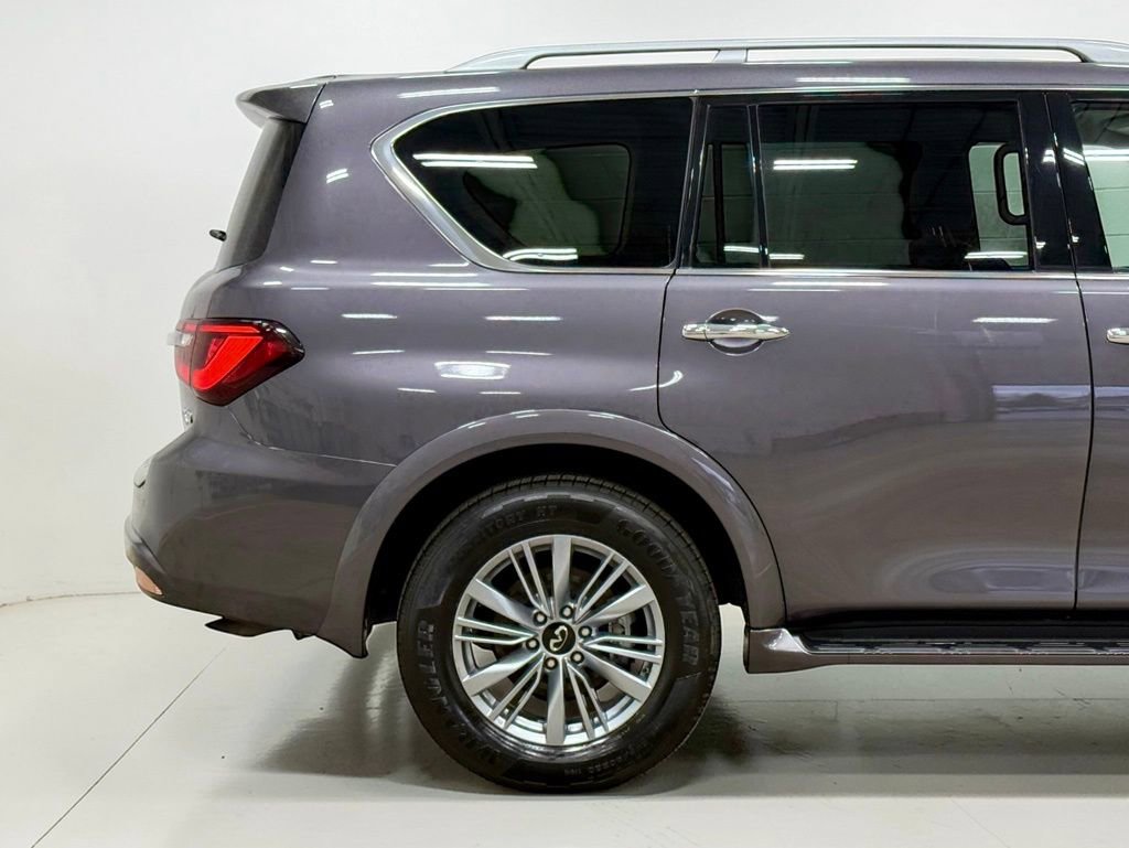Used 2024 INFINITI QX80 Luxe AWD/4WD image 16