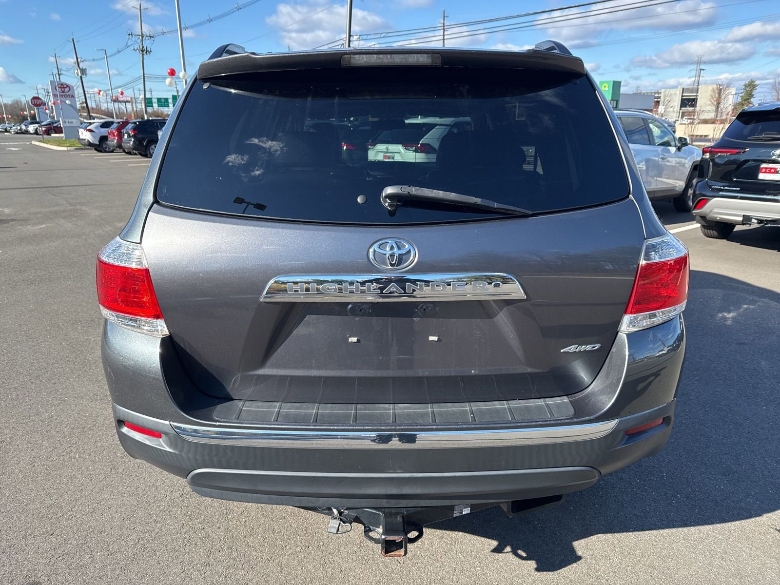 Used 2012 Toyota Highlander SE image 6