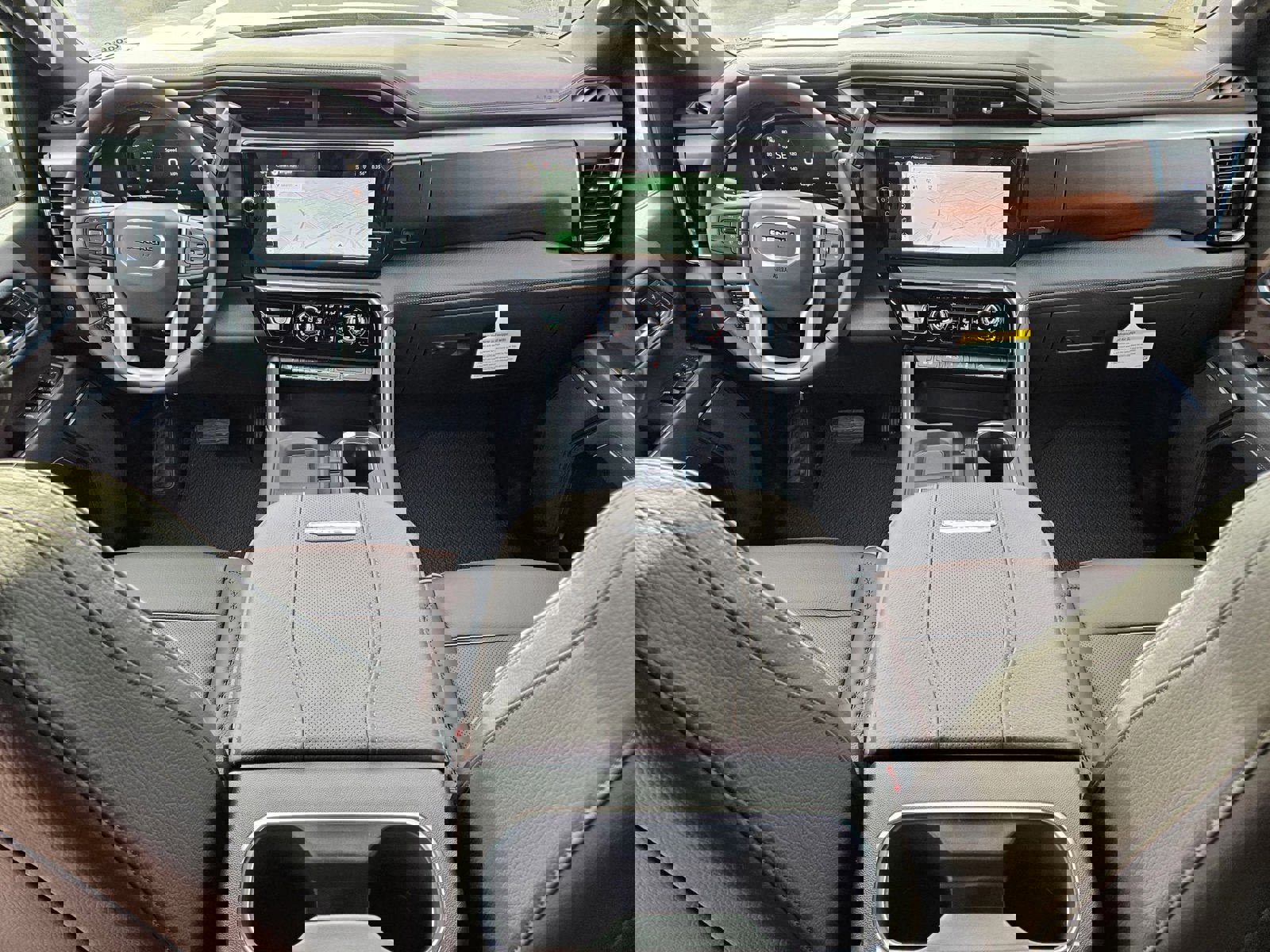 New 2026 GMC Sierra 2500 Denali w/ Denali Reserve Package image 26