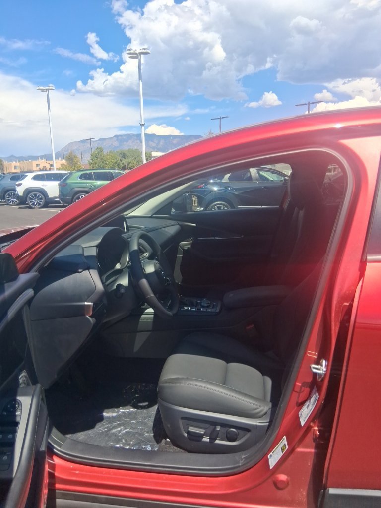 Certified 2026 MAZDA CX-30 AWD 2.5 S w/ Select Sport Pkg image 6