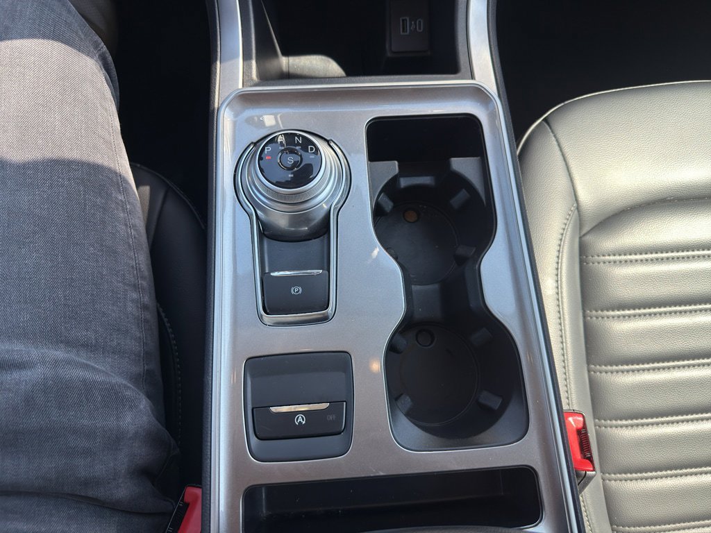 Used 2024 Ford Edge SEL AWD/4WD image 11