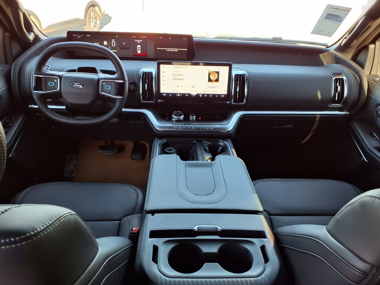 New 2027 Ford Expedition Max Platinum w/ Stealth Performance Package AWD/4WD image 8