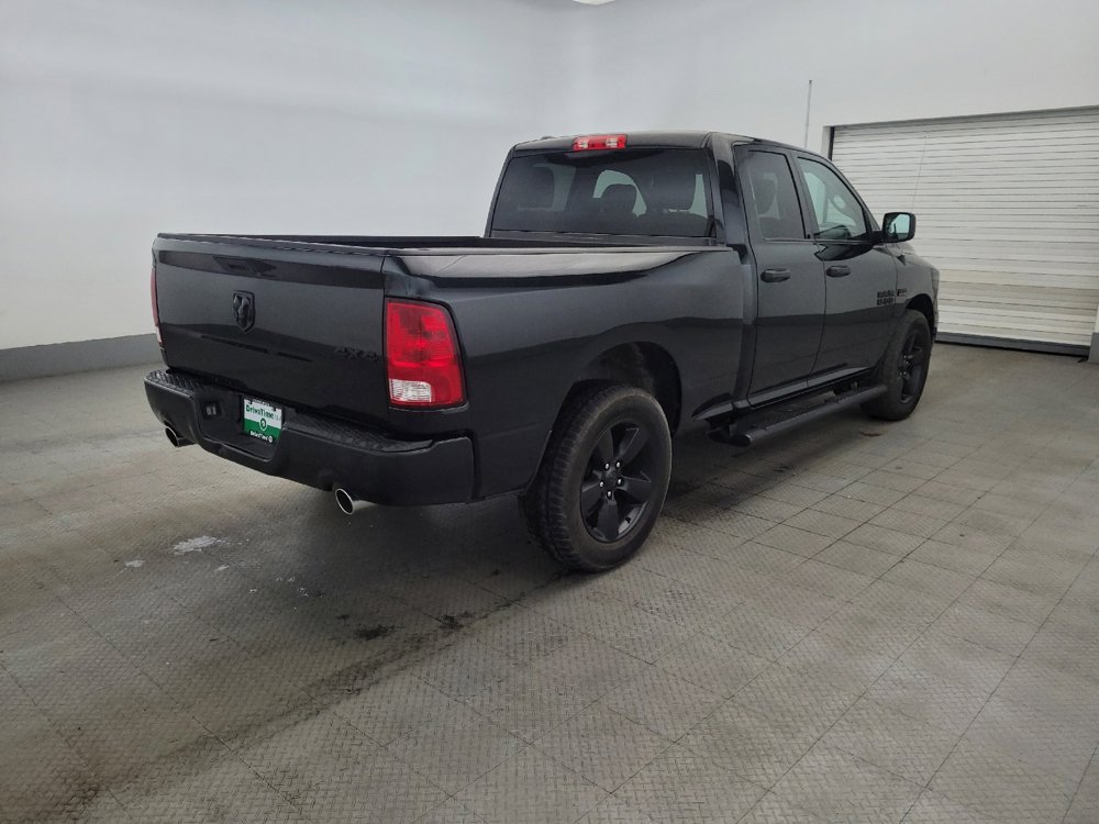 Used 2017 RAM 1500 Express w/ Black Ram 1500 Express Group AWD/4WD image 9