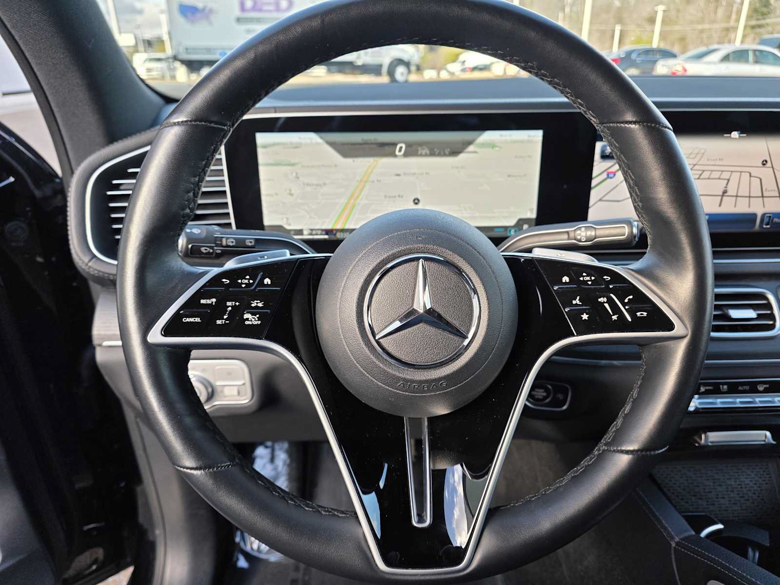 Used 2025 Mercedes-Benz GLS 450 4MATIC image 23