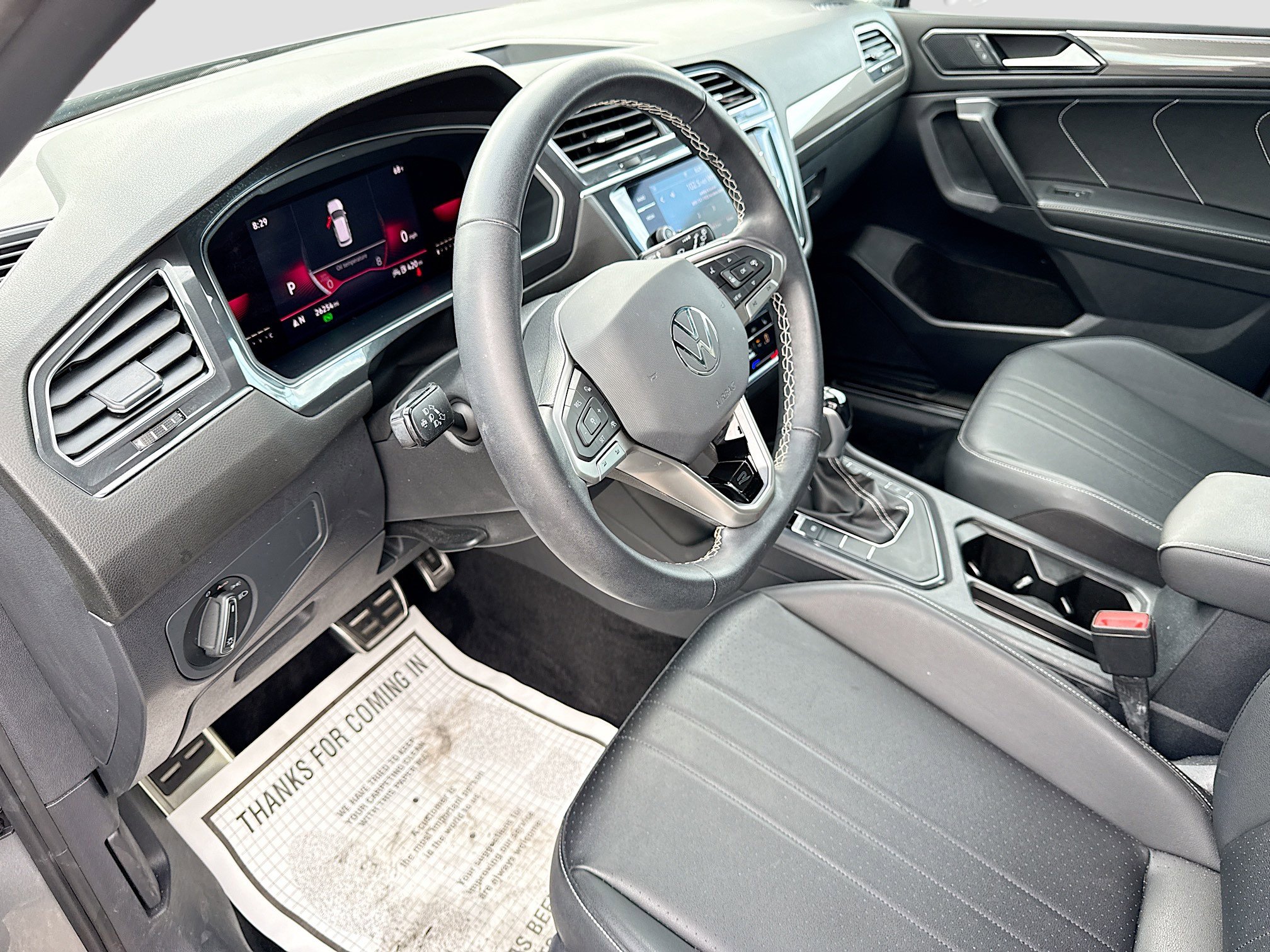 Used 2023 Volkswagen Tiguan SE R-Line FWD image 25