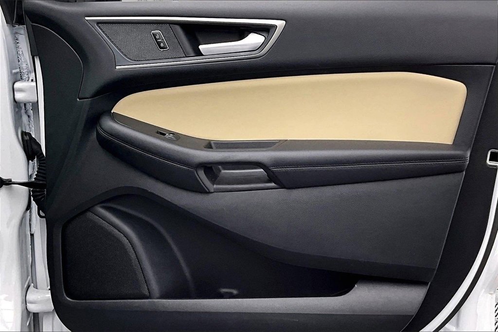 Used 2024 Ford Edge SEL w/ Convenience Package image 24