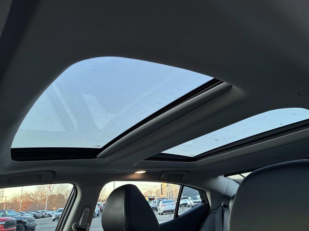 Certified 2023 Nissan Maxima Platinum w/ Sport Mat Group image 25