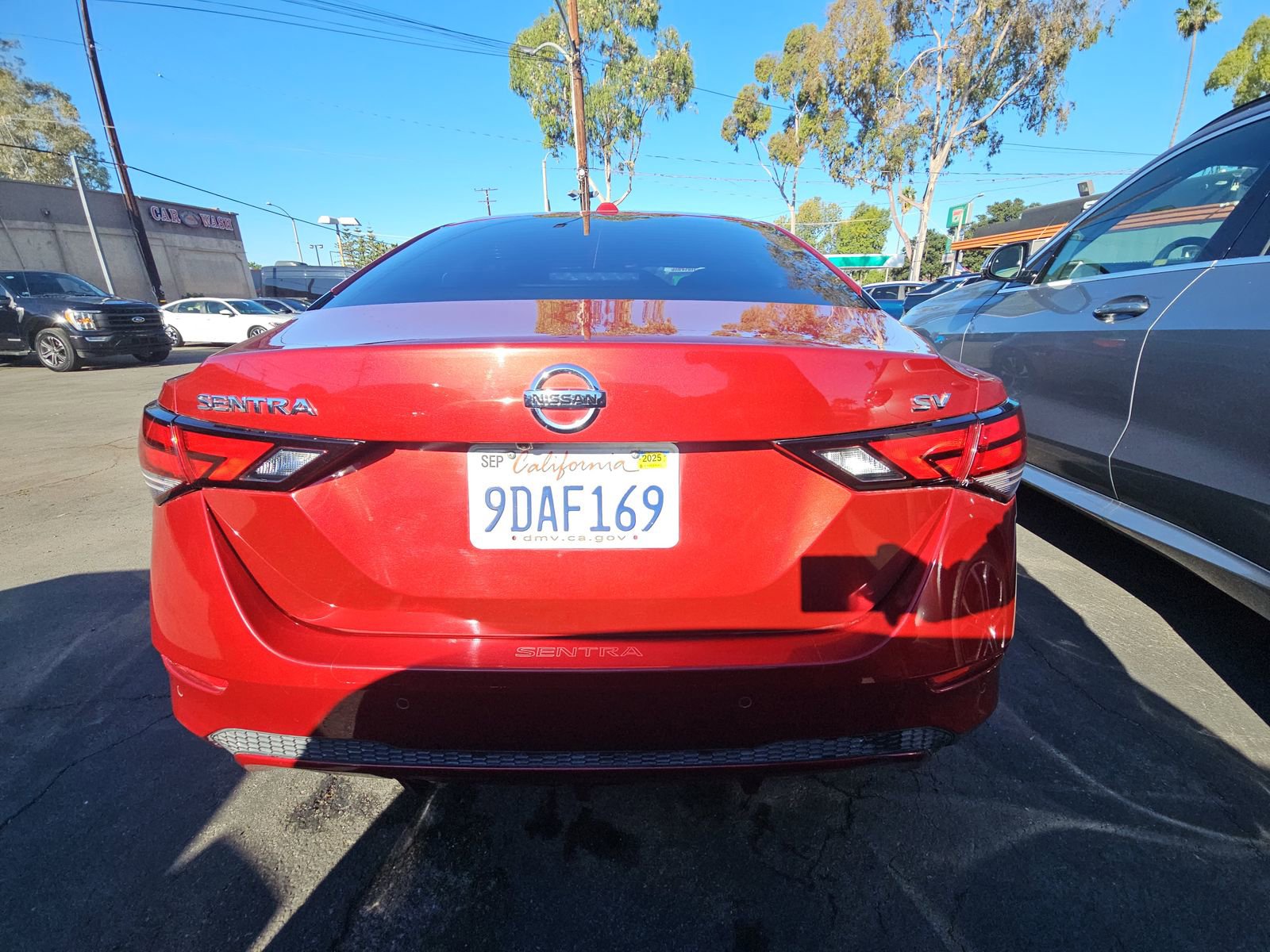 Used 2022 Nissan Sentra SV w/ Trunk Package image 5