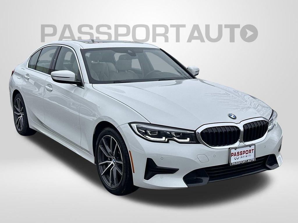 Used 2022 BMW 330i xDrive Sedan w/ Premium Package image 6