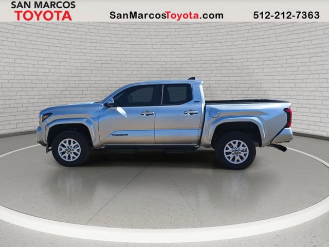 Used 2025 Toyota Tacoma SR5 image 8