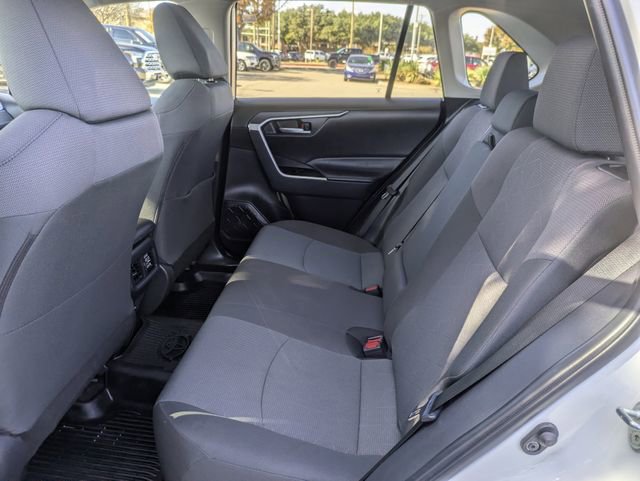 Used 2024 Toyota RAV4 XLE image 28