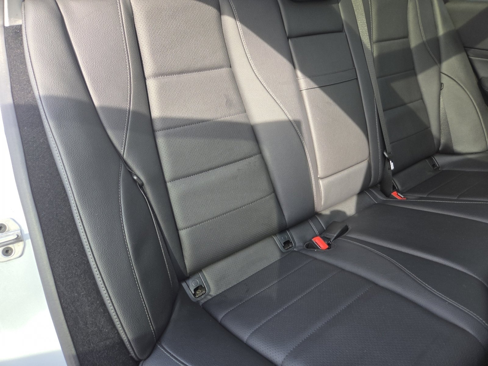 Used 2024 Mercedes-Benz GLE 350 4MATIC image 28