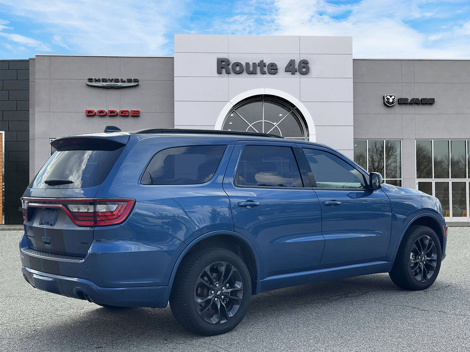 Used 2025 Dodge Durango GT AWD/4WD image 11