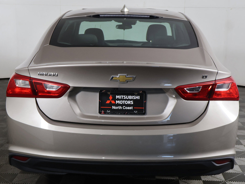 Used 2023 Chevrolet Malibu LT FWD image 11