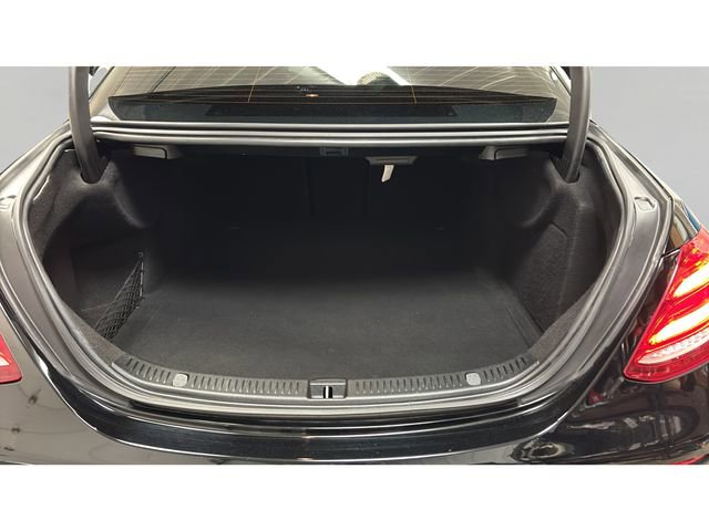 Used 2018 Mercedes-Benz E 300 4MATIC image 19