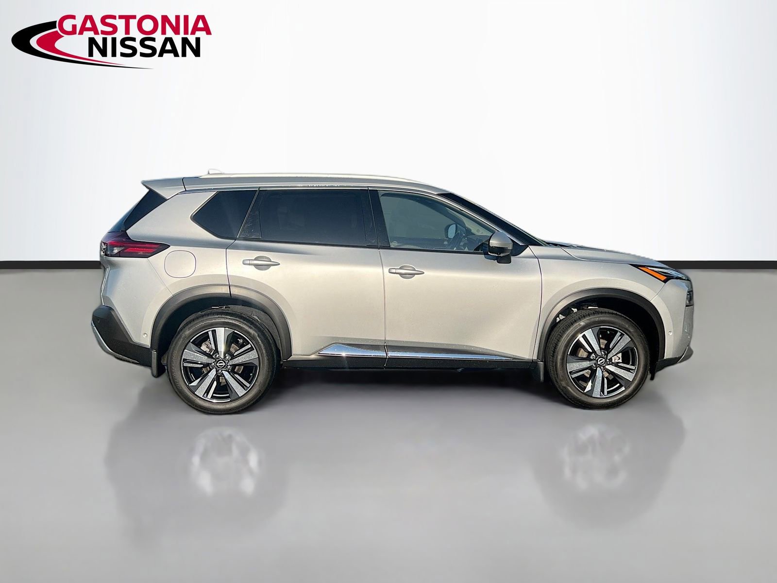 Used 2023 Nissan Rogue Platinum w/ Platinum Premium Package AWD/4WD image 10