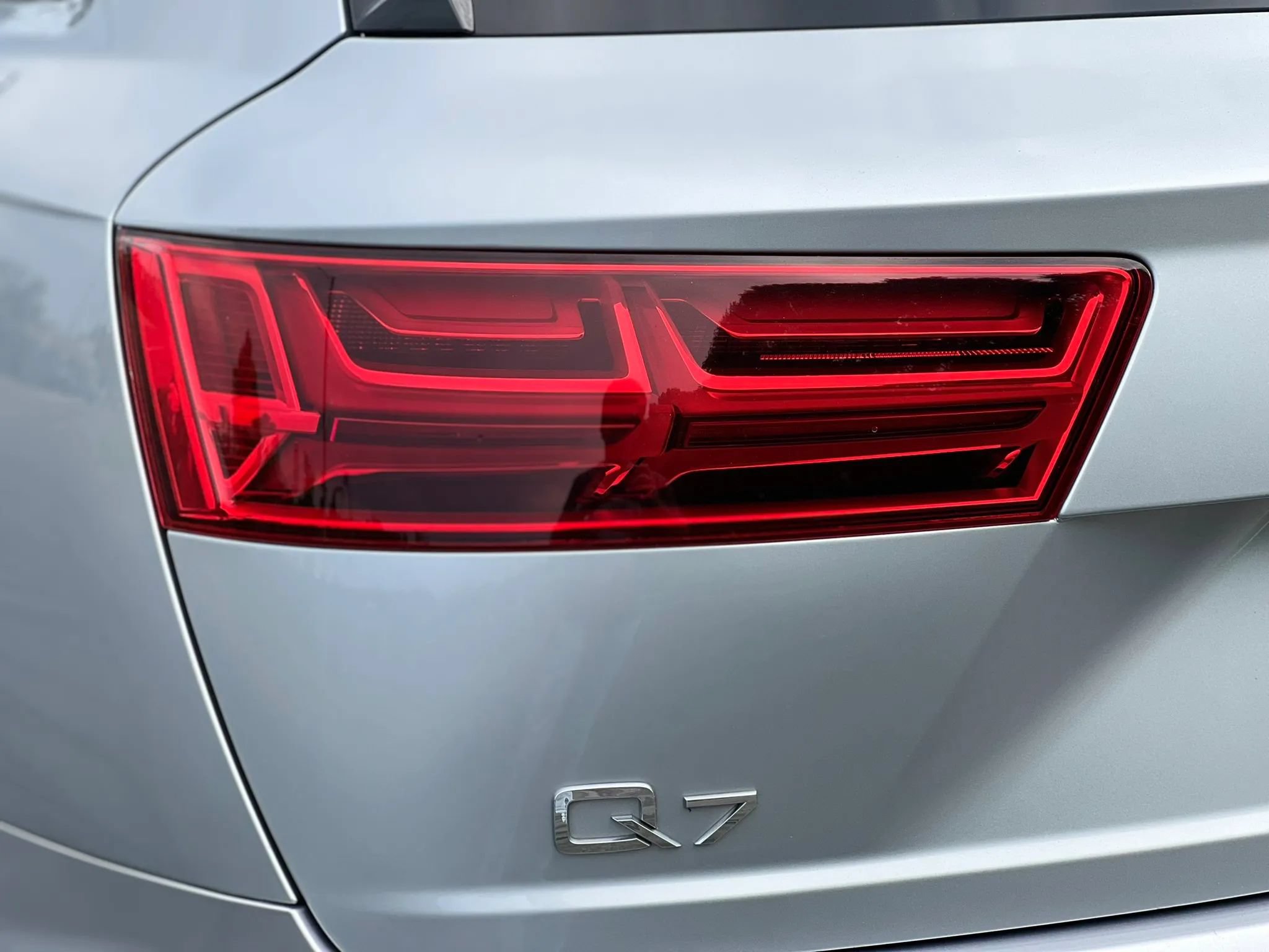 Used 2019 Audi Q7 3.0T Premium Plus AWD/4WD image 11