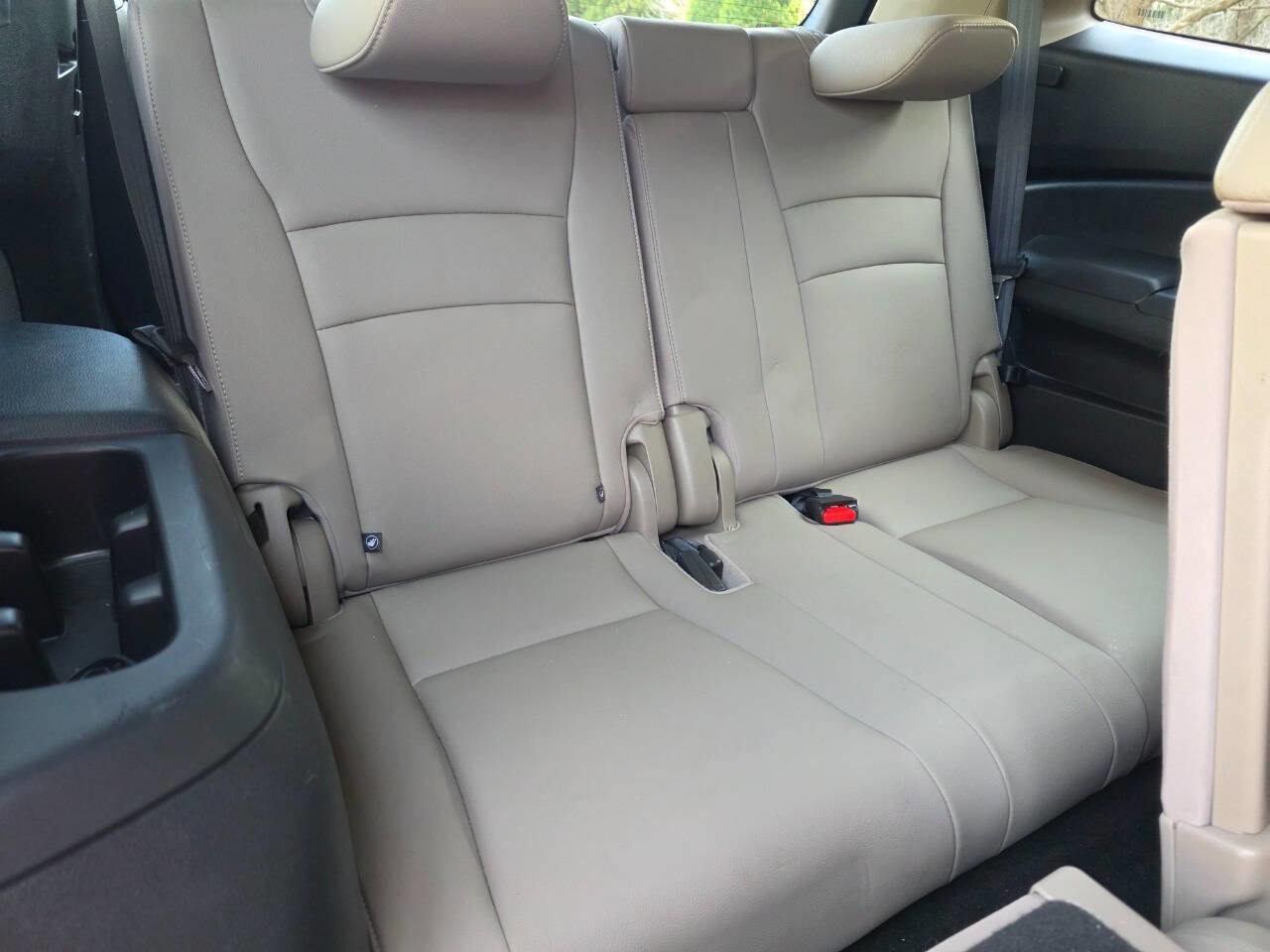 Used 2018 Honda Pilot EX-L image 36