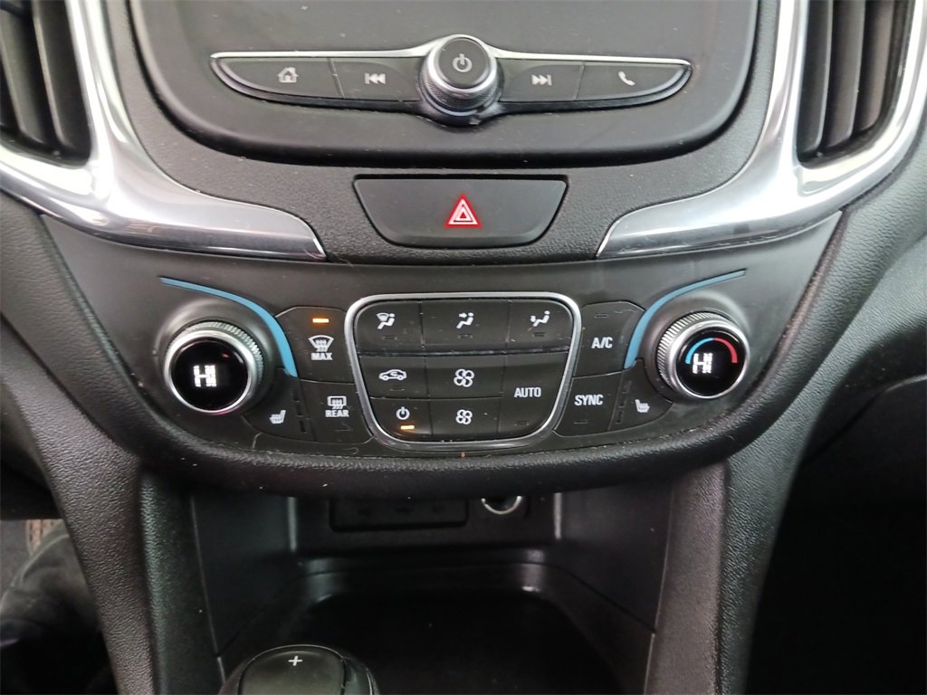 Used 2020 Chevrolet Equinox LT image 23