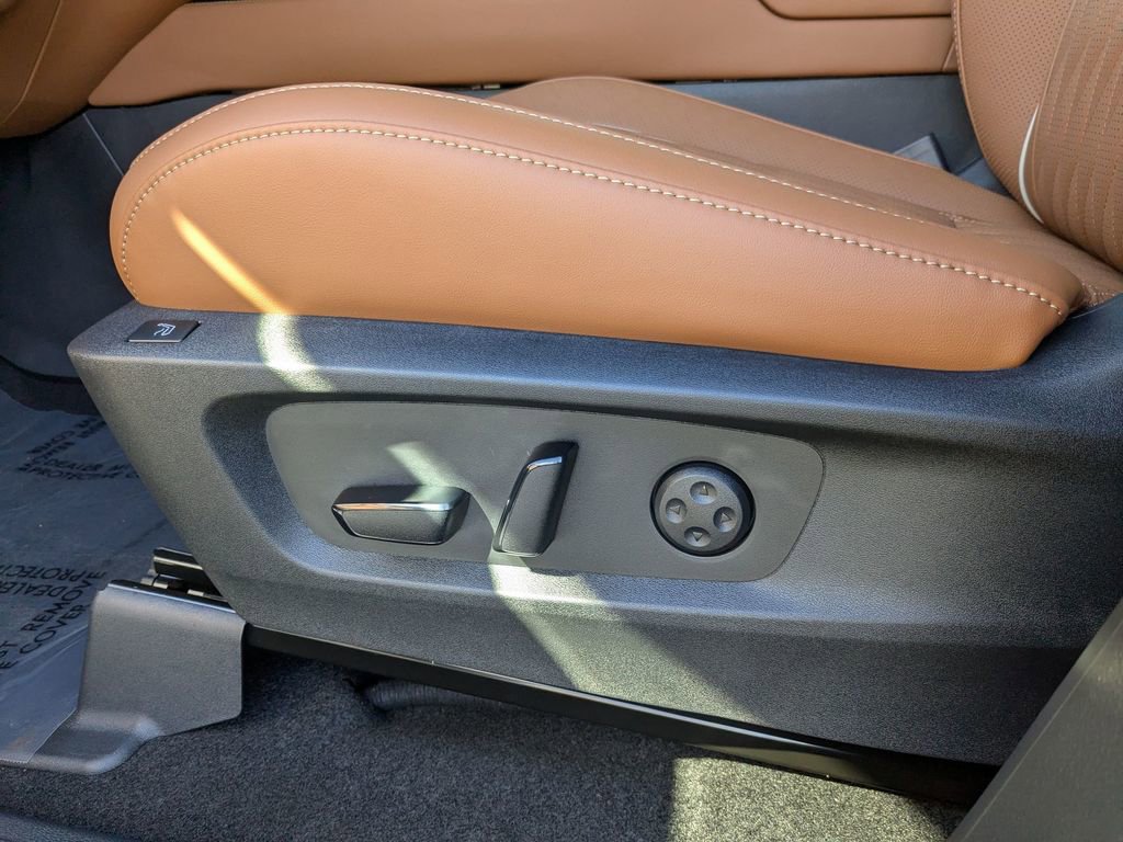 New 2026 INFINITI QX60 Autograph image 13