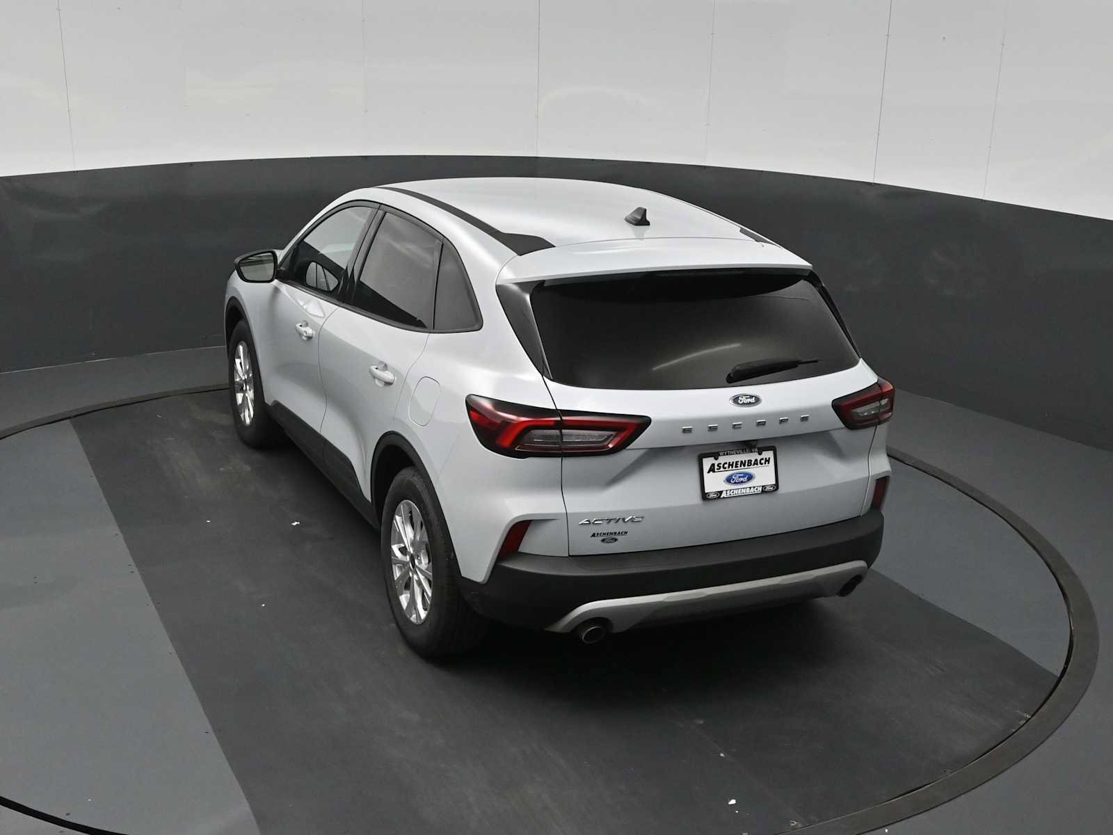 Certified 2025 Ford Escape Active w/ Cold Weather Package FWD image 46