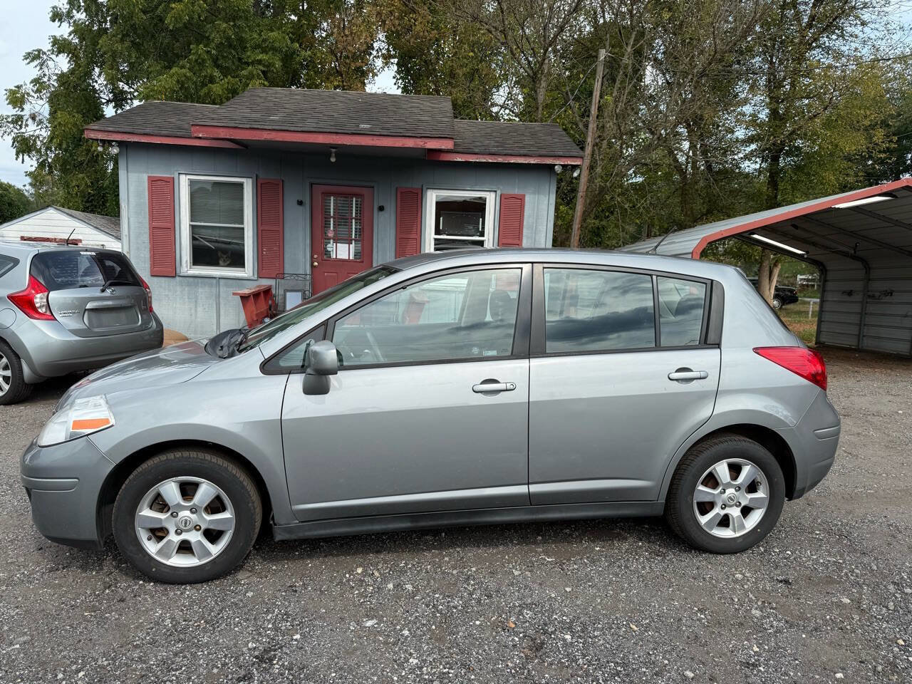 Used 2012 Nissan Versa 1.8 S w/ Special Edition Pkg image 6