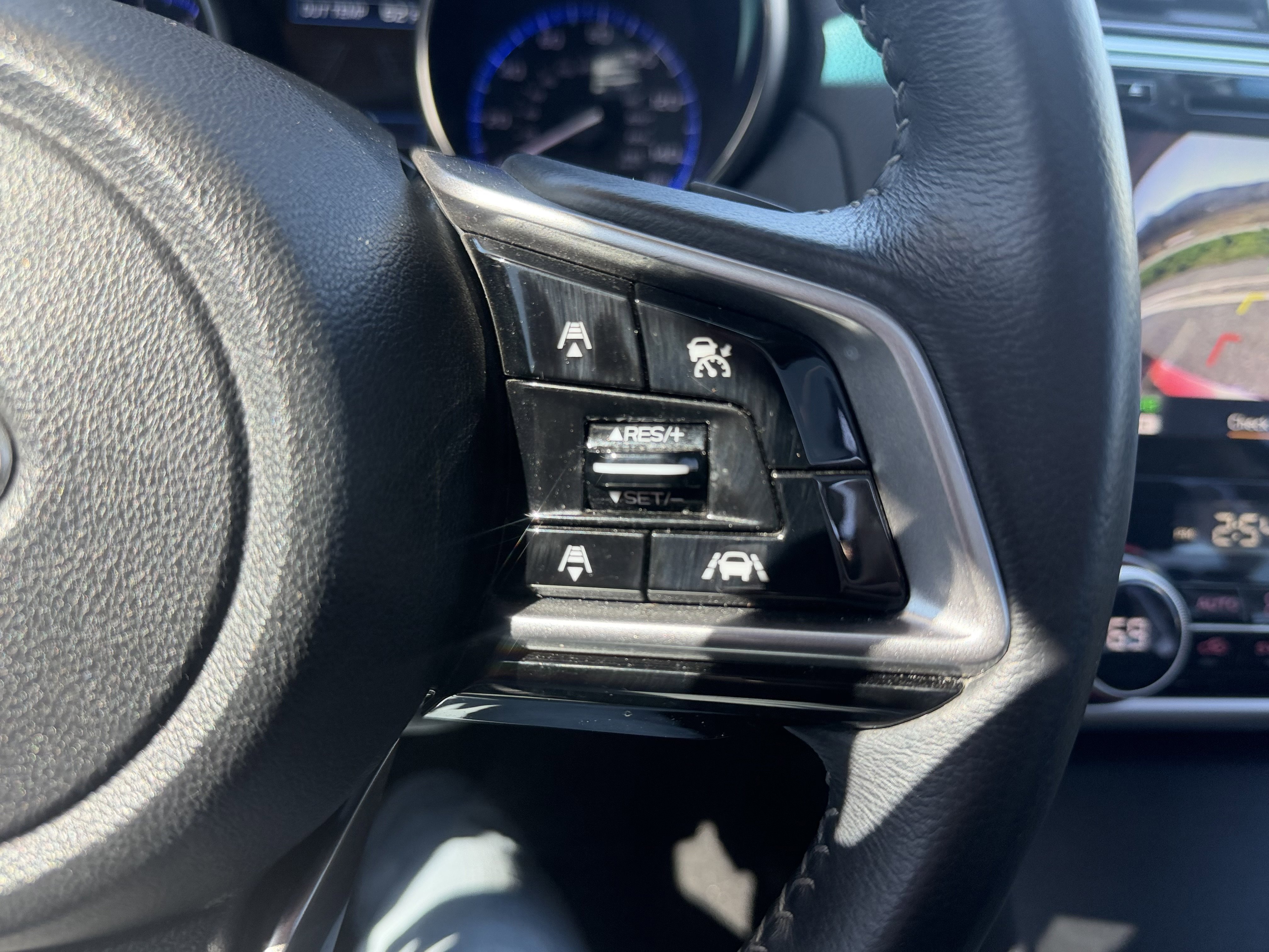 Used 2018 Subaru Legacy 2.5i Limited AWD/4WD image 17