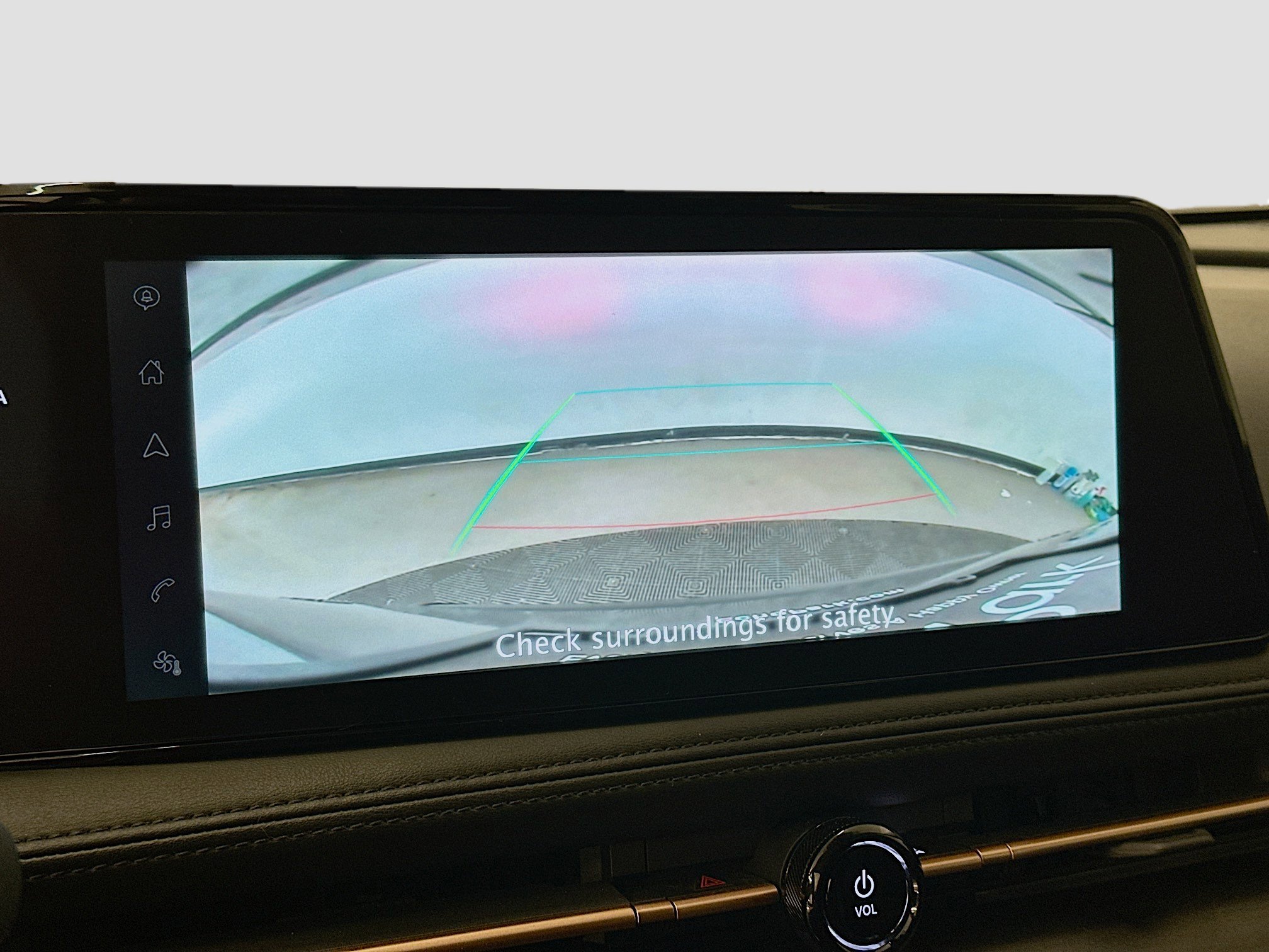 Used 2023 Nissan Ariya AWD image 23