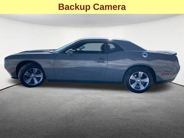 Used 2019 Dodge Challenger SXT image 6
