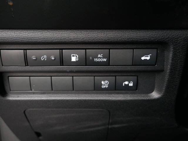 Used 2025 Mitsubishi Outlander SEL image 18