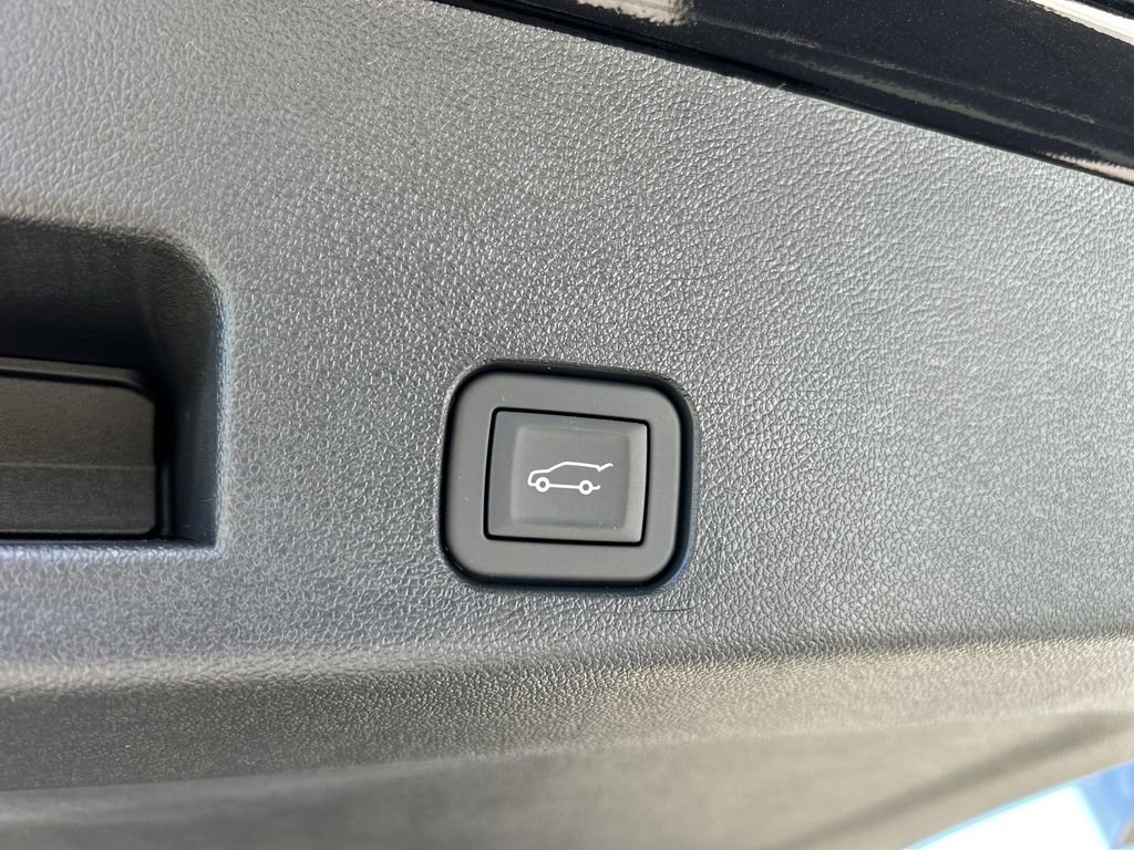 New 2026 Buick Enclave Avenir w/ Super Cruise Package image 12