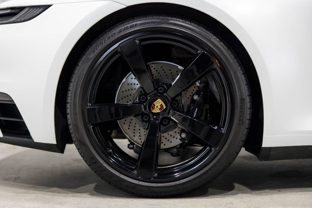 Used 2024 Porsche 911 Carrera S image 37