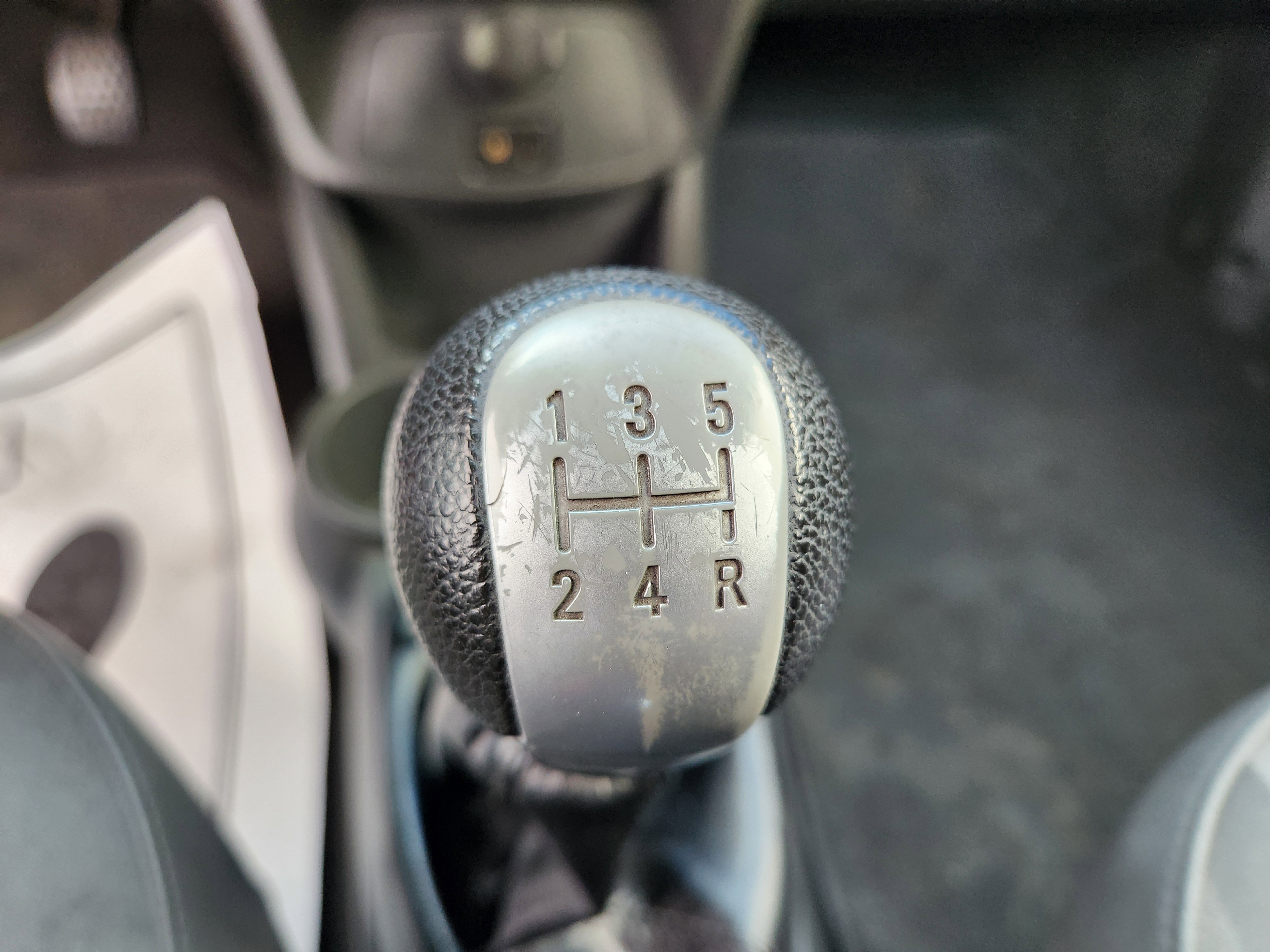 Used 2014 Chevrolet Spark LT video 2