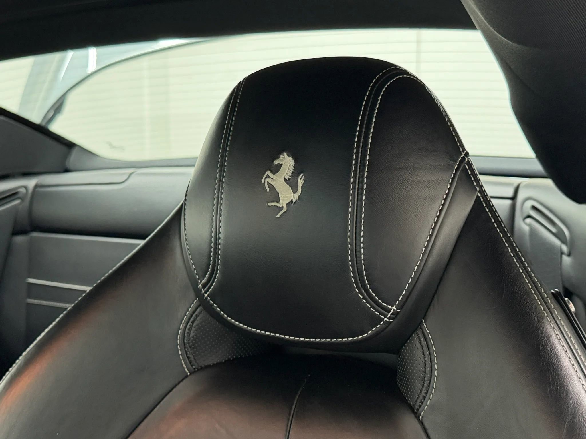 Used 2015 Ferrari California T RWD image 42