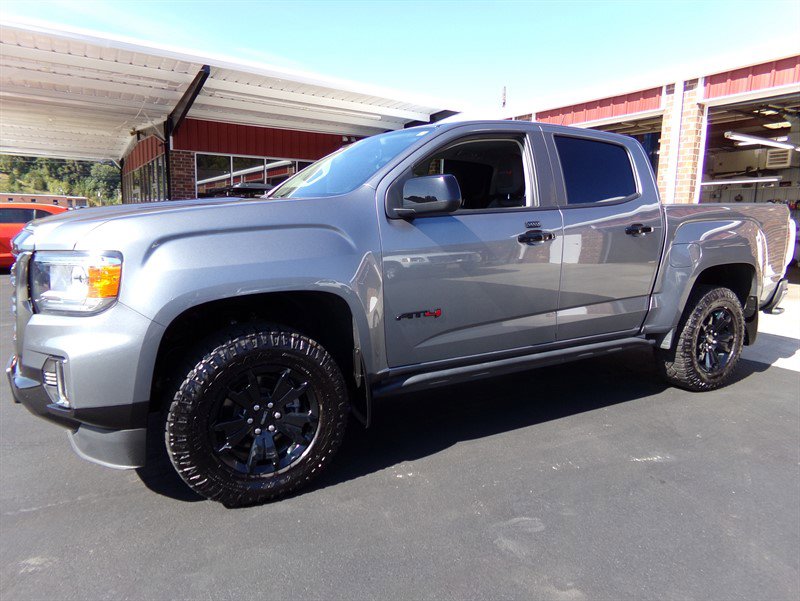 Used 2022 GMC Canyon AT4 image 1