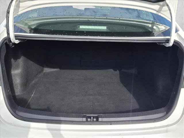 Used 2020 Toyota Corolla SE FWD image 6