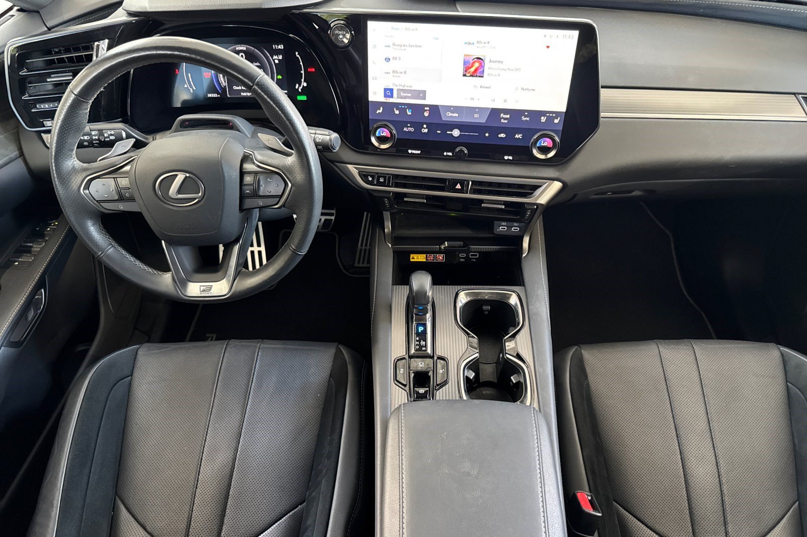 Certified 2023 Lexus RX 500h F Sport w/ Accessory Package (Z1) AWD/4WD image 17