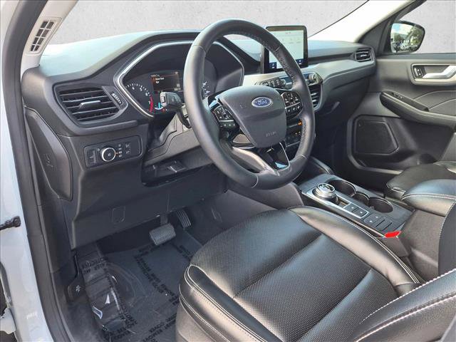 Used 2022 Ford Escape SEL FWD image 9
