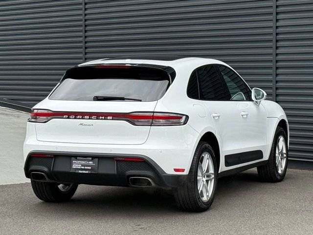 Certified 2026 Porsche Macan AWD/4WD image 7