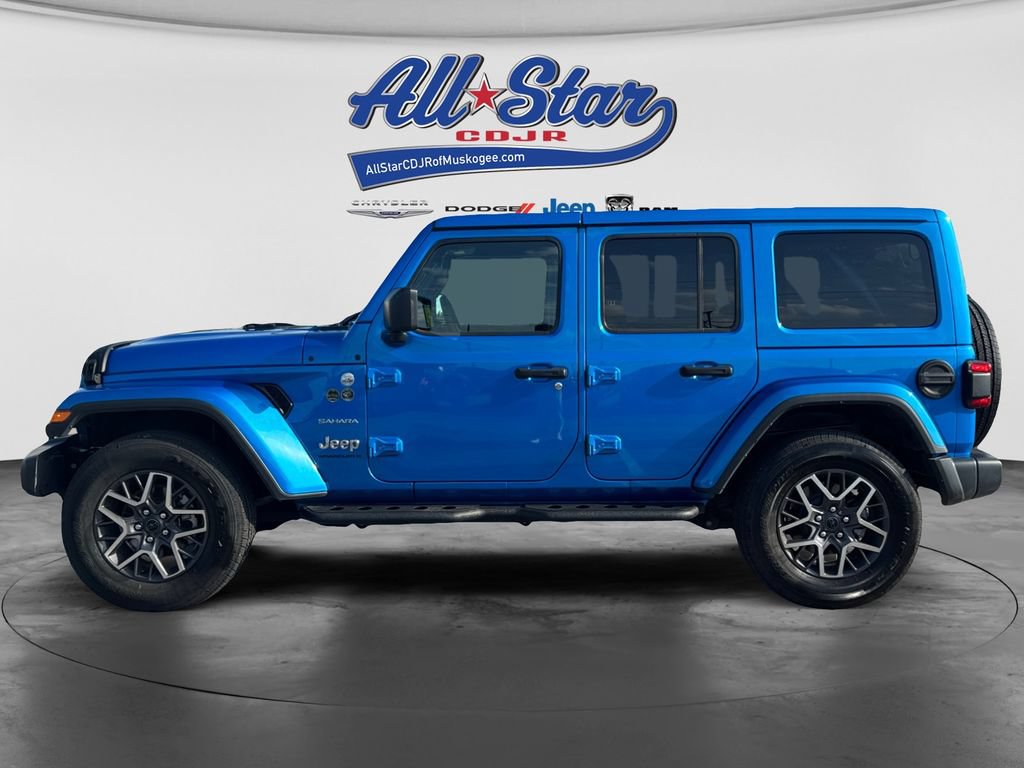 Used 2024 Jeep Wrangler Unlimited Sahara w/ Technology Group AWD/4WD image 4