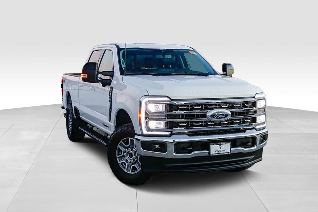 Used 2024 Ford F250 Lariat image 2