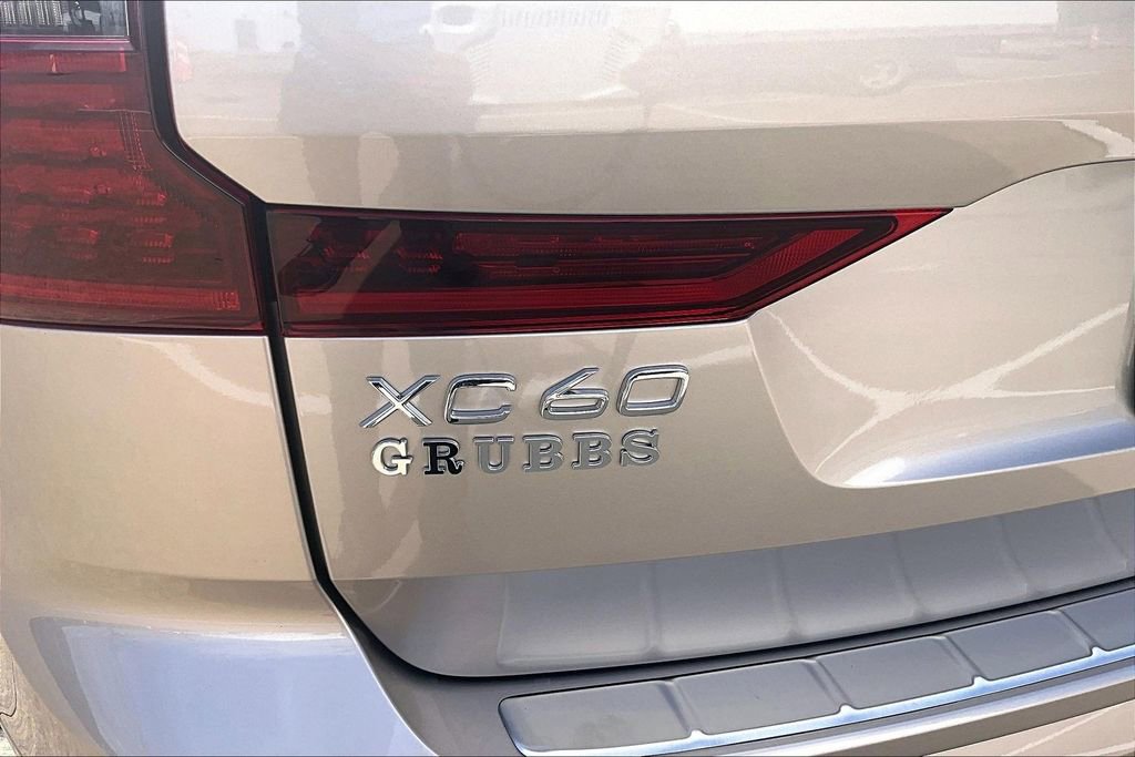 New 2026 Volvo XC60 B5 Ultra w/ Protection Package Premier AWD/4WD image 43